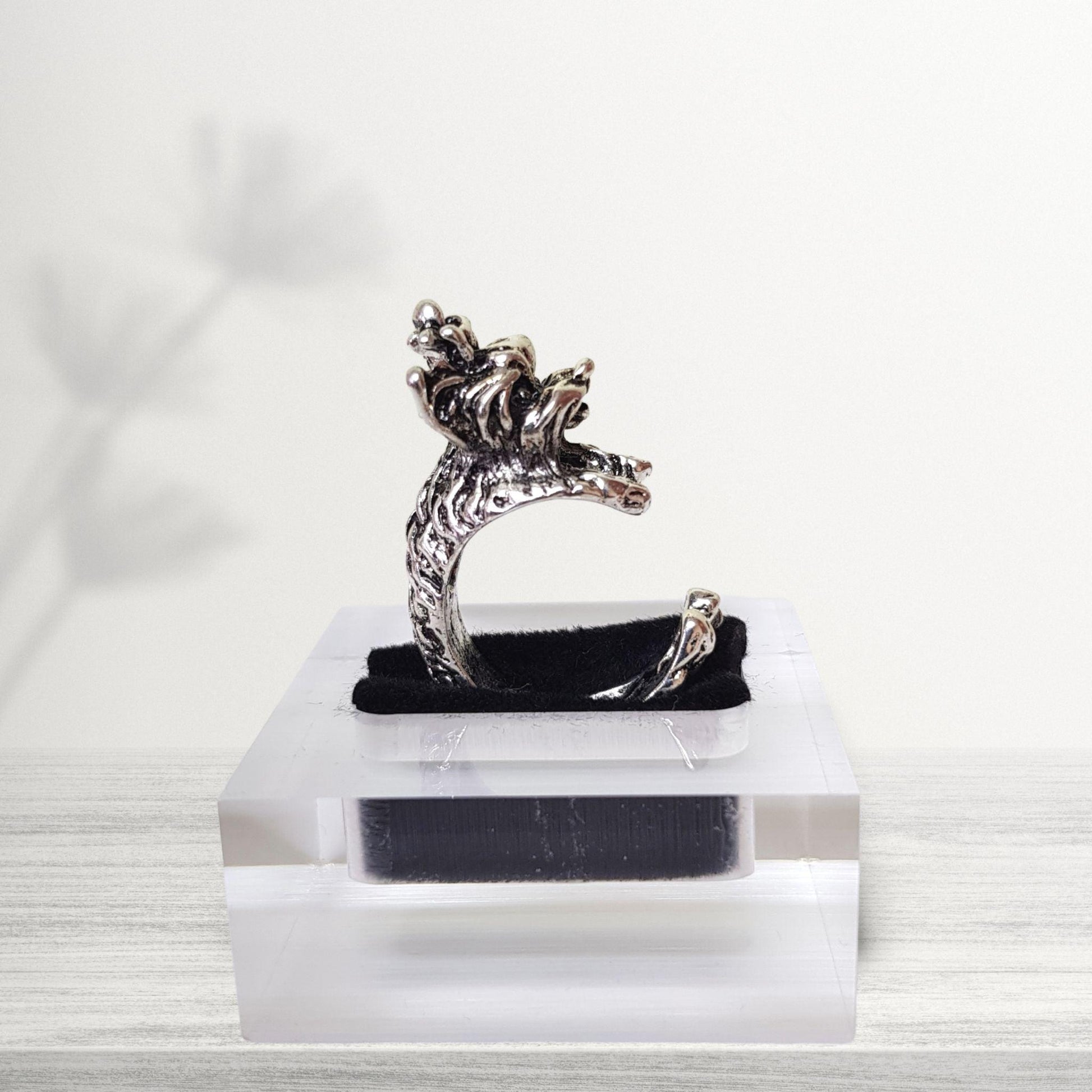 profile view of yorkshire terrier midi dog ring