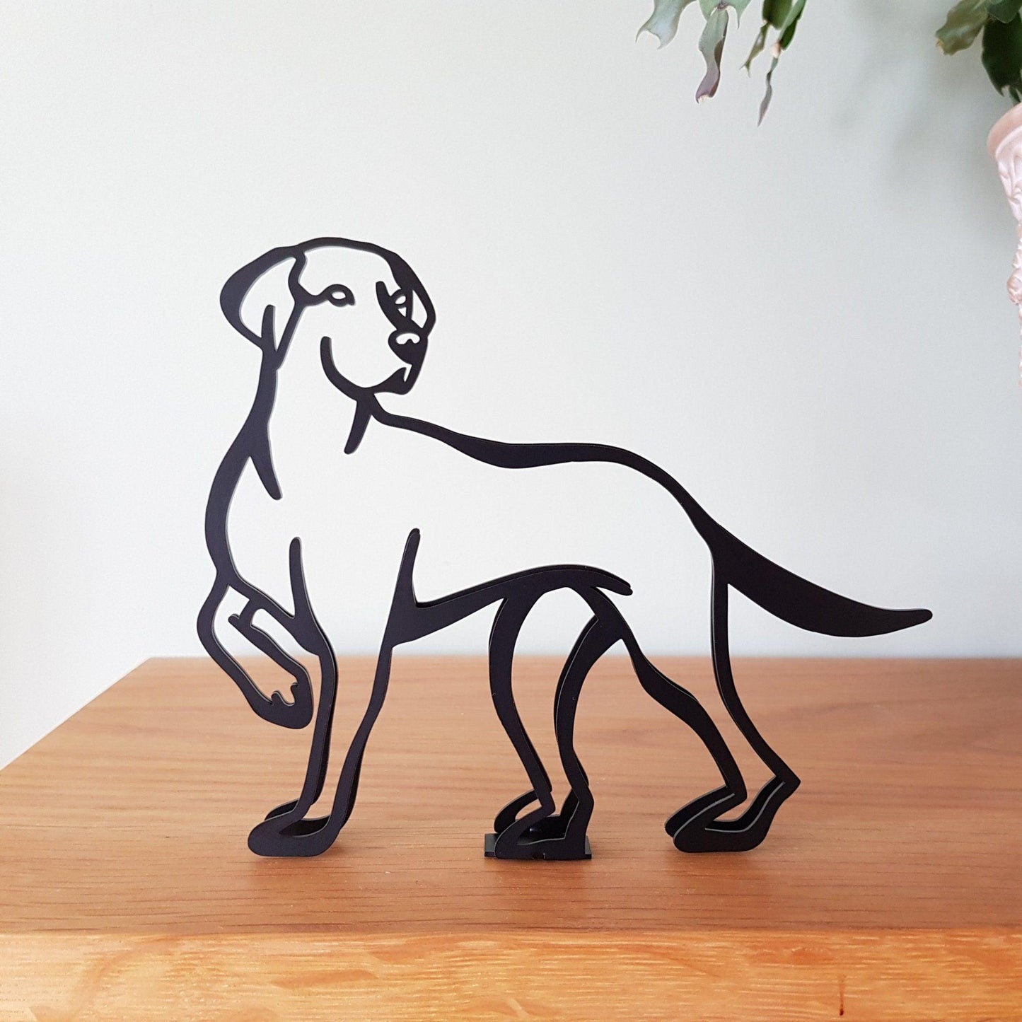 hungarian vizsla modern silhouette style black metal statue