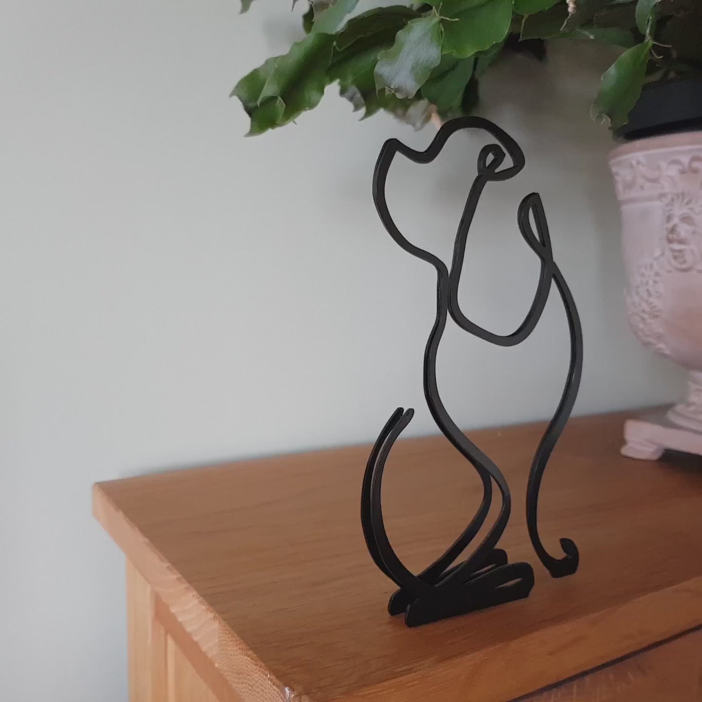 king charles spaniel statue ornament product video
